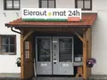 Wenzls Hofmarkt und Eierautomat Familie Bauer in Kumhausen