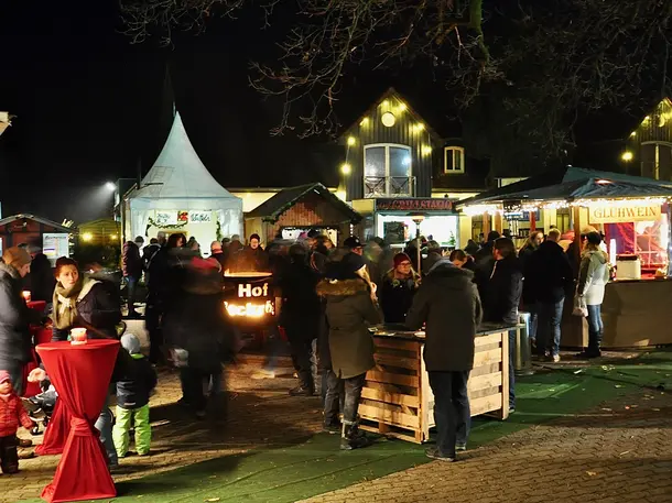 Hof Beckröge - Wir lieben schöne Weihnachtsbäume