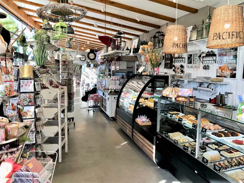 Erdbeerhof Glantz in Delingsdorf Erdbeerhof Glantz in Delingsdorf