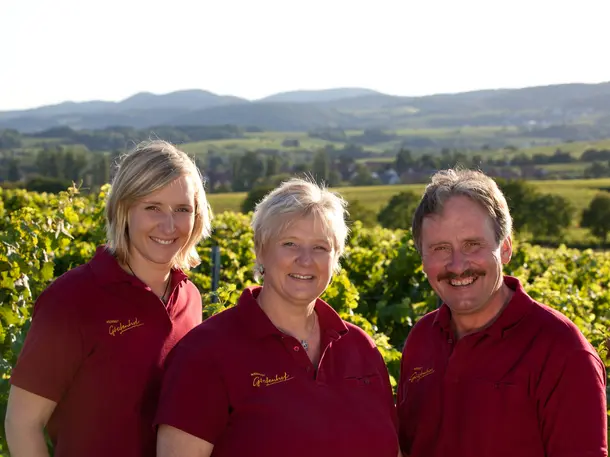 Weingut, Destellerie und Ferienwohnungen Grafenhof