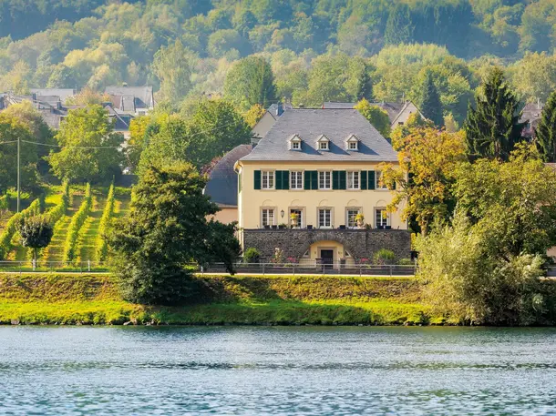 S.A. Prüm, Weingut & Gästehaus